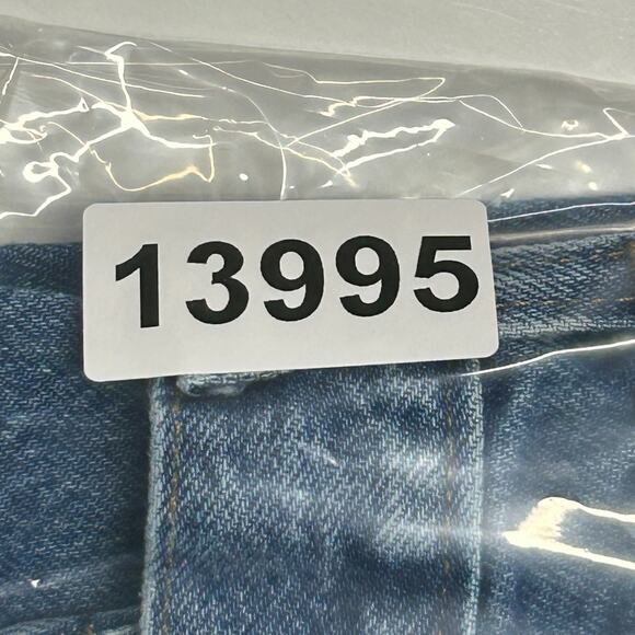 Carhartt Jeans Mens 42x32 Blue Traditional Fit Measures 41x32 Dark Wash Workwear - Picture 10 of 10